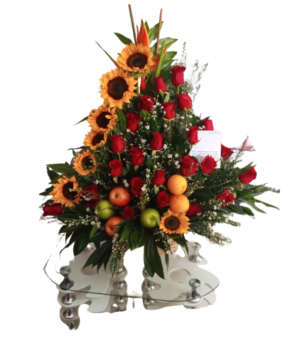Sorpresa de Cumpleaños: Ramo Frutal con Girasoles y Rosas 🎂🌻🍓